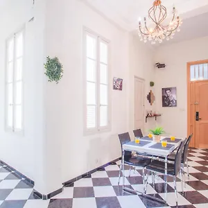 appartement-haussmannien-centre-ville-casablanca.hotels-casablanca.net/